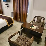 Hotel Anand Inn-Top Family Hotels Business Hotels Best Couple Friendly Hotel In Lucknow
